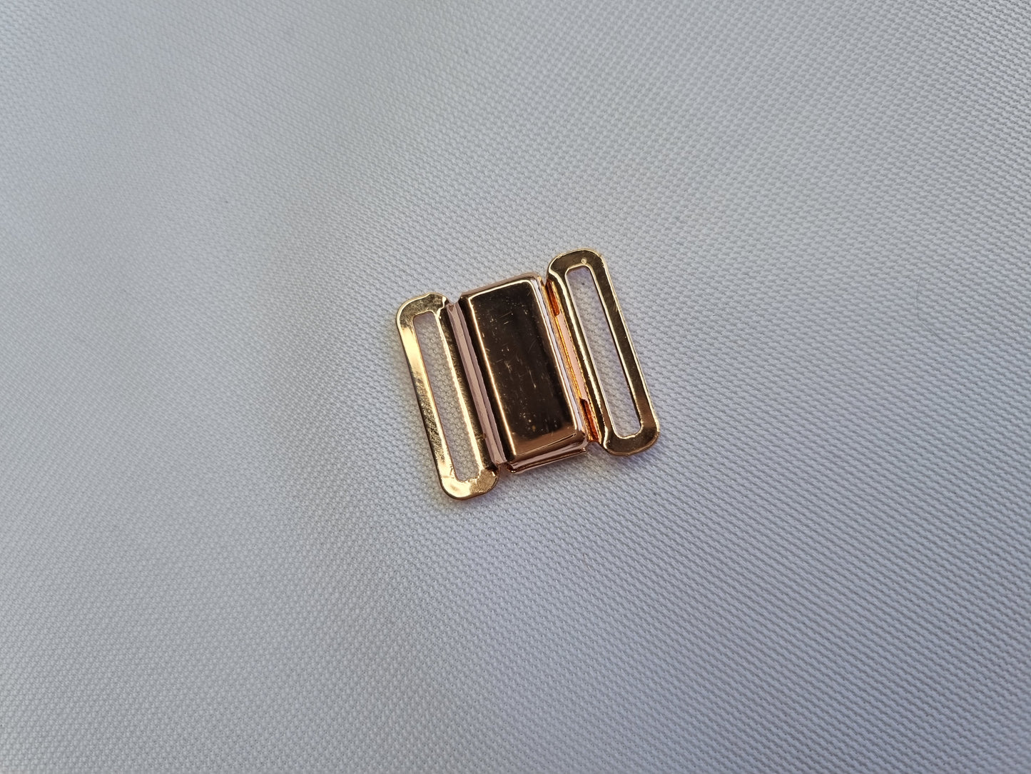 Magneetsluiting in rosegouden kleur
