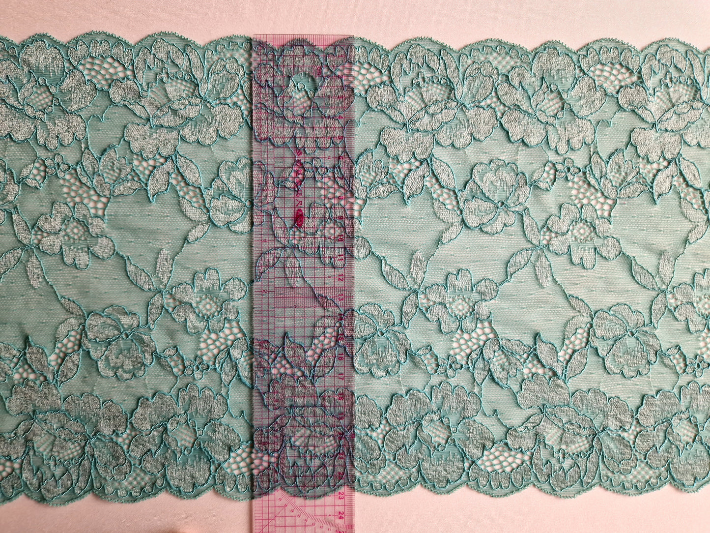2024-34 seafoam green stretch kant