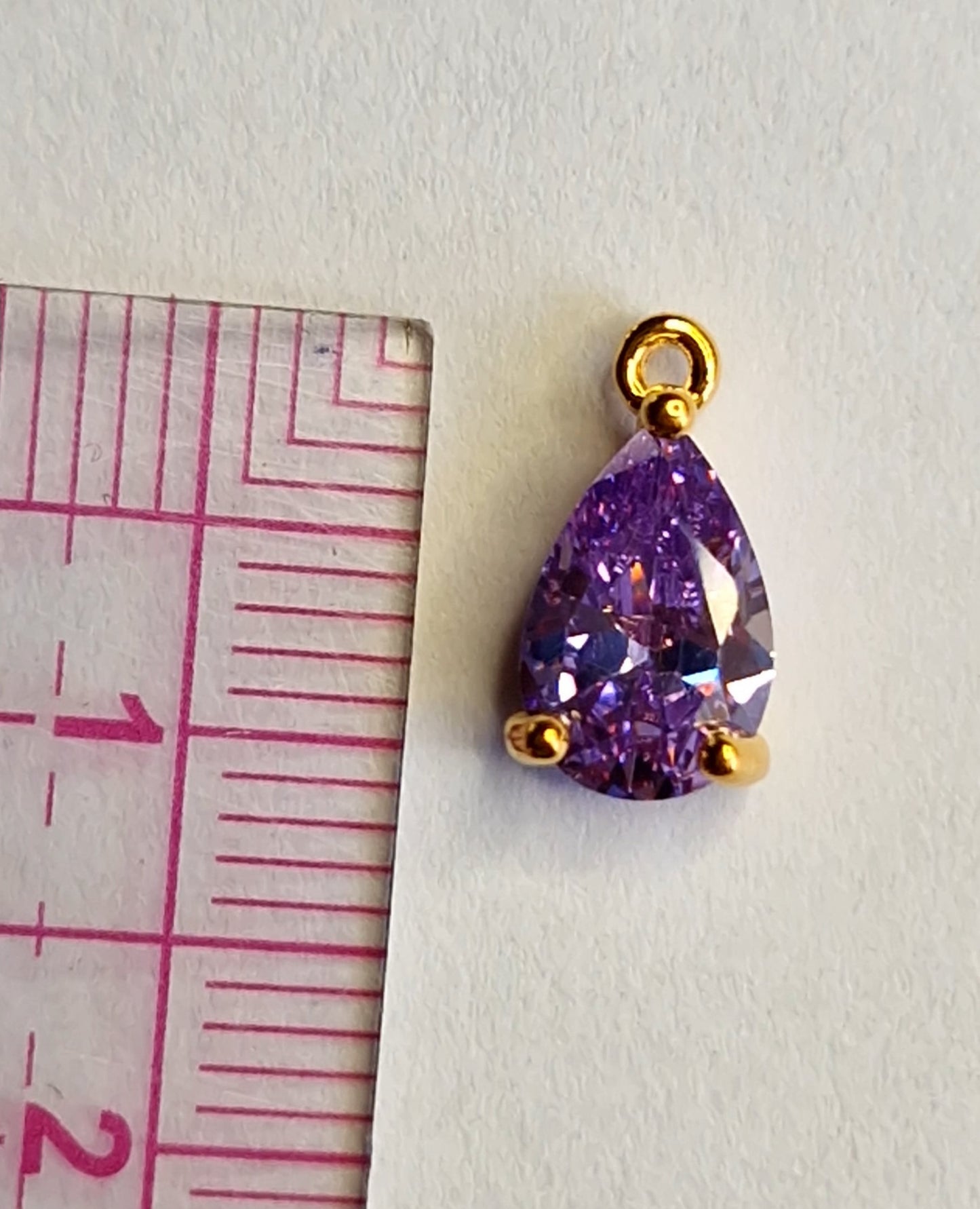 met 18K goud vergulde bedeltjes met zirconia in verschillende kleuren
