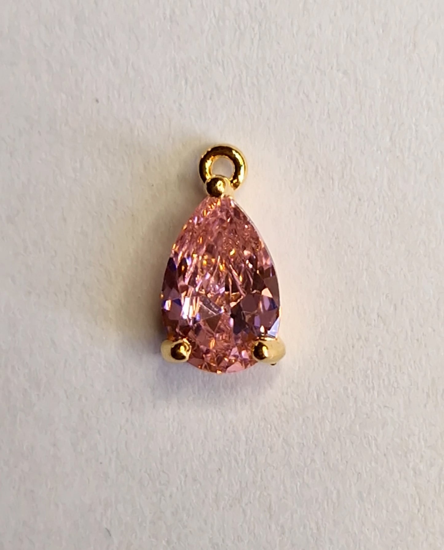 met 18K goud vergulde bedeltjes met zirconia in verschillende kleuren
