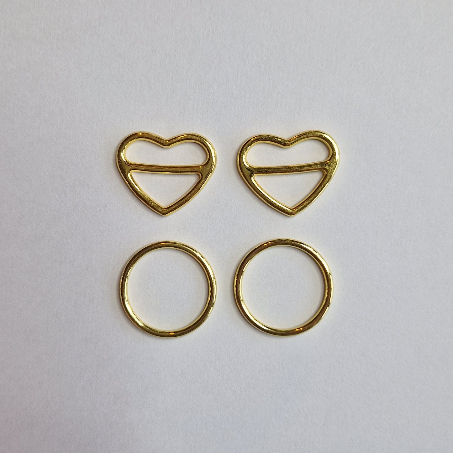 15mm hartjesschuifjes en ringetjes van metaal beschikbaar in verschillende kleuren