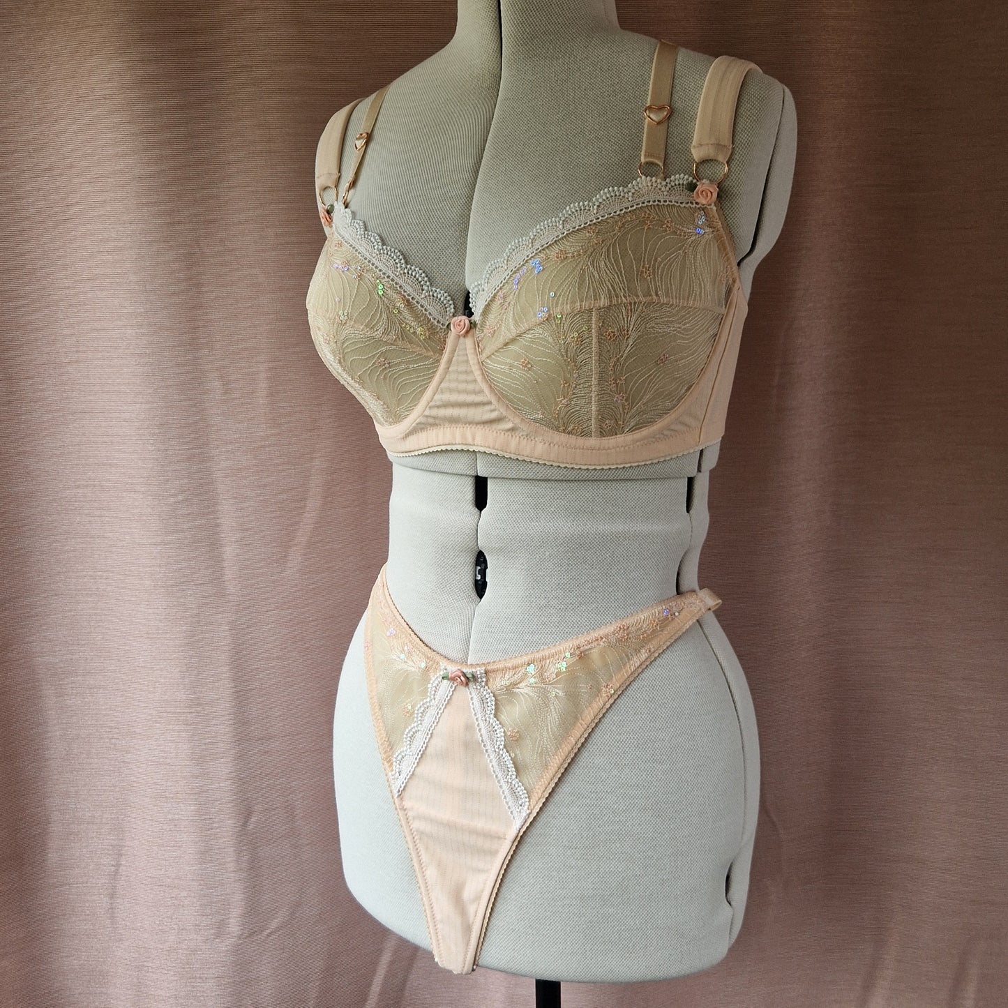 Lingerie kit "99% unicorn"