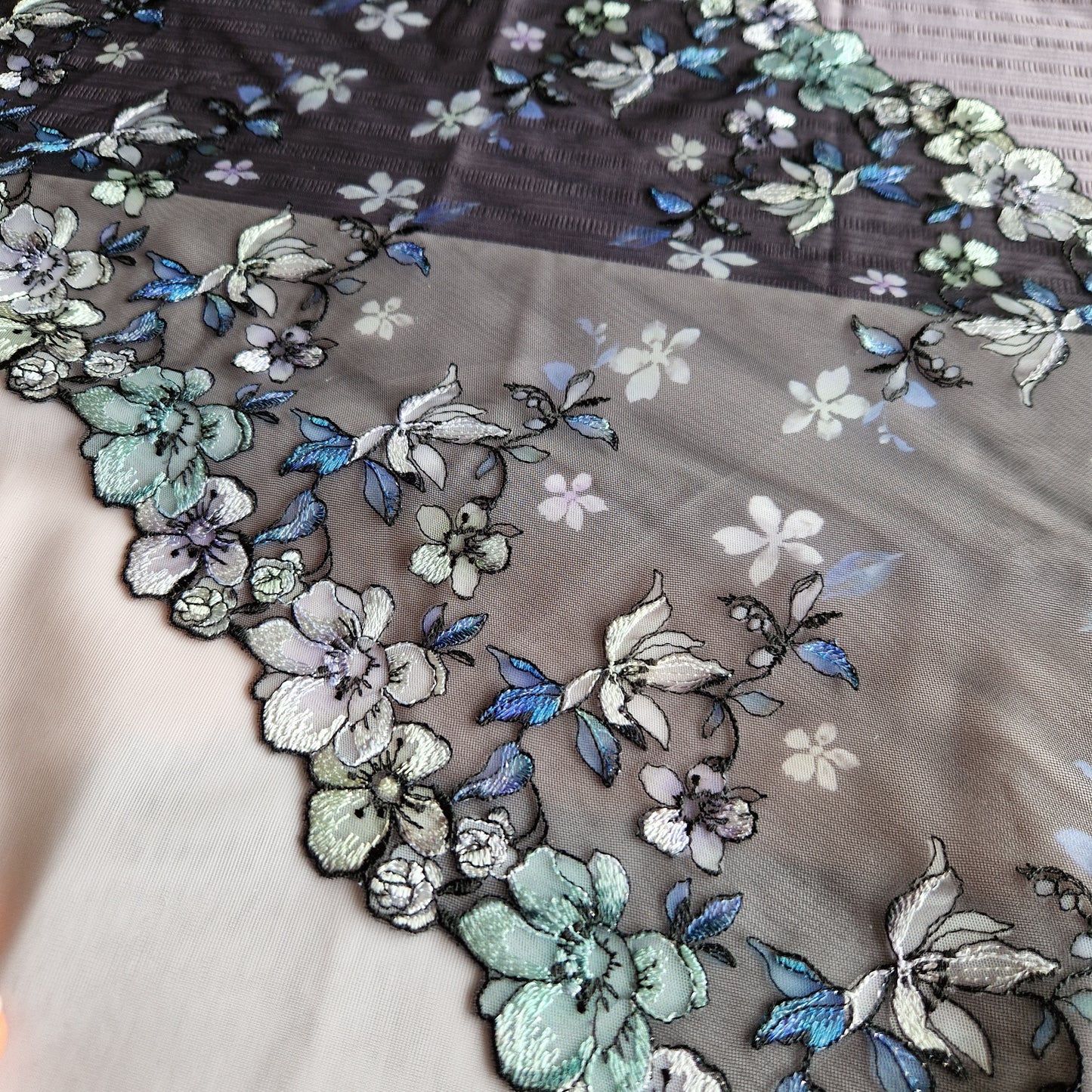 Lingerie kit "Misty Meadow"