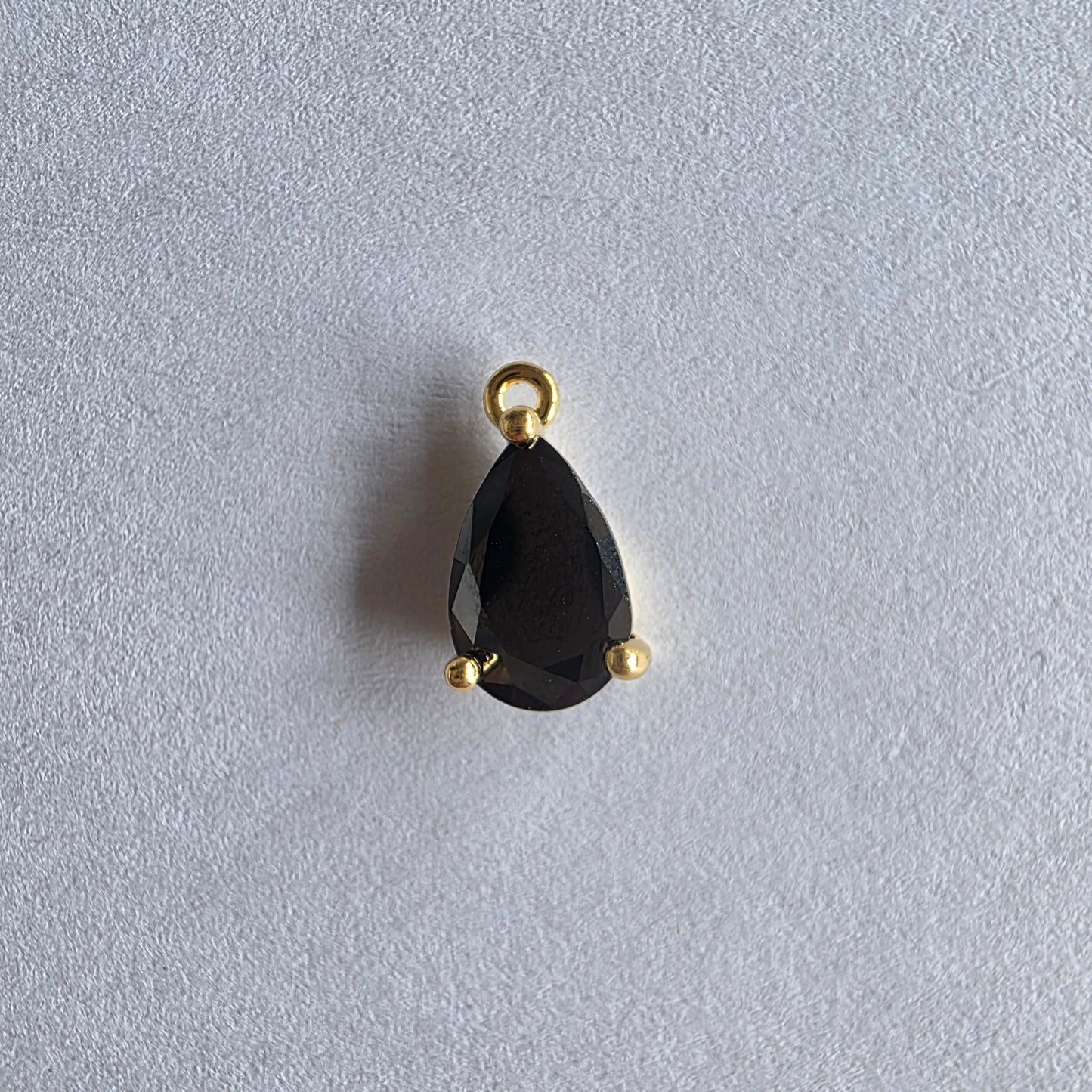 met 18K goud vergulde bedeltjes met zirconia in verschillende kleuren