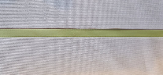 6mm satijnlint met matte finish: matcha latte