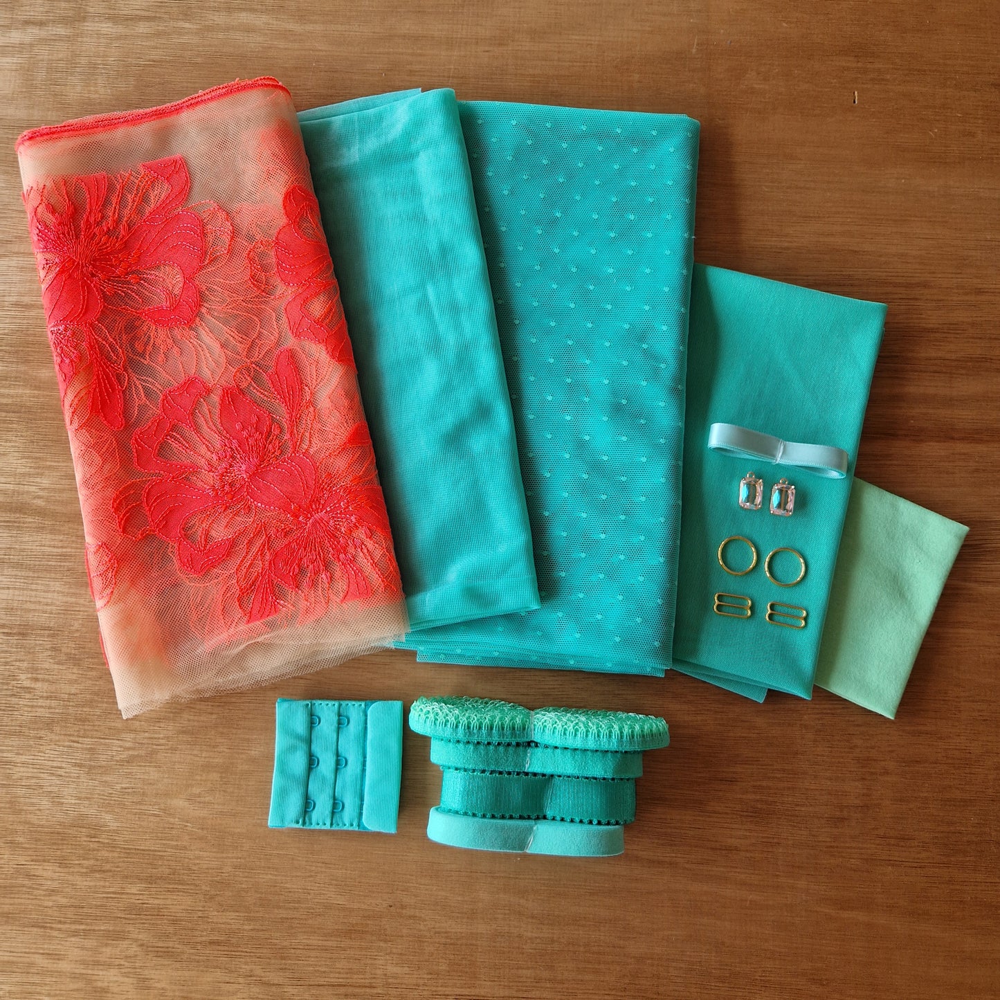 Lingerie kit "Tropical"