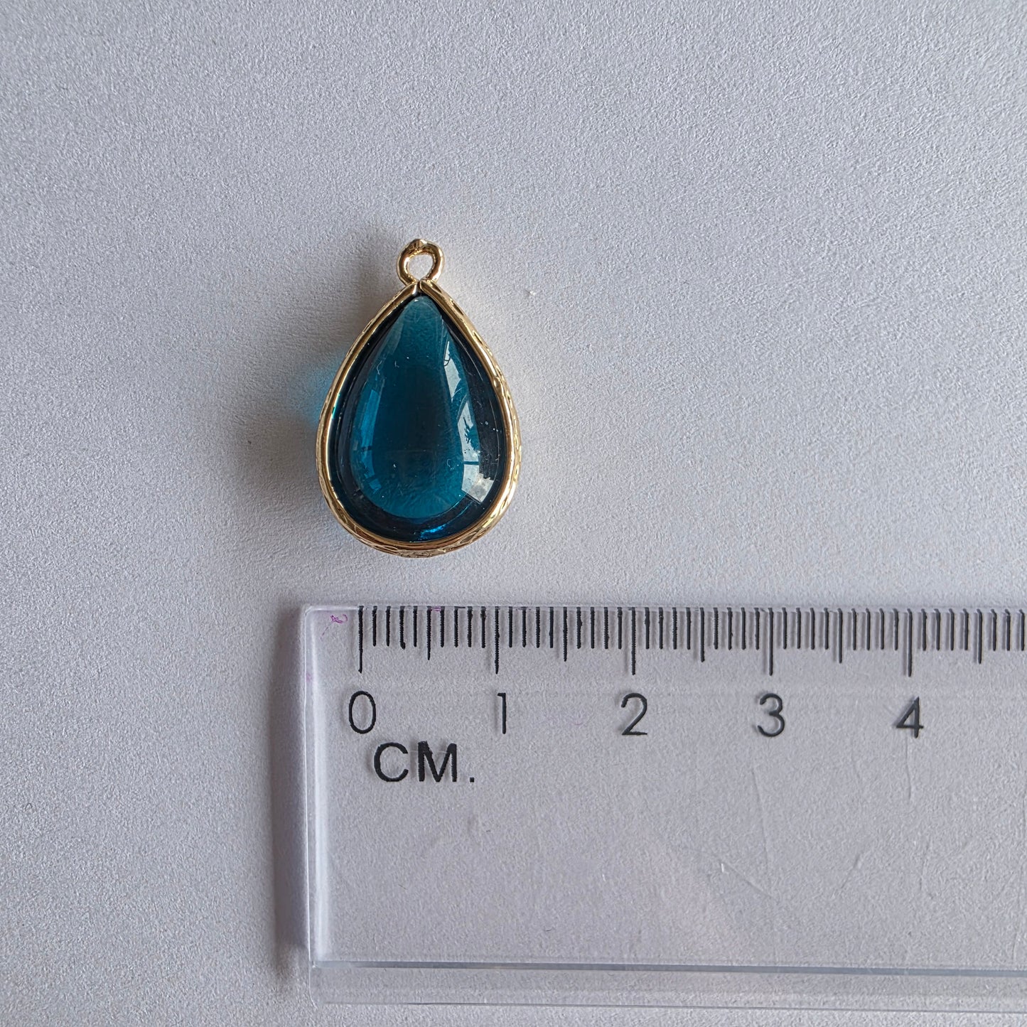 druppel vormige bedel in teal