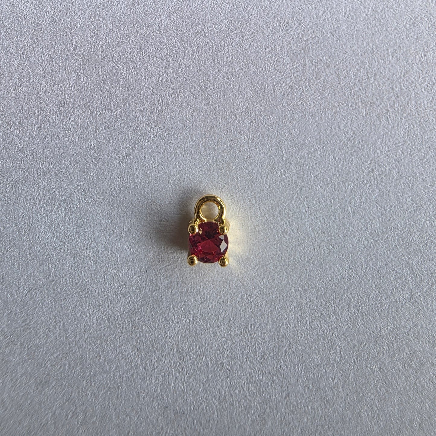 met 18K goud vergulde mini bedeltjes met zirconia in verschillende kleuren