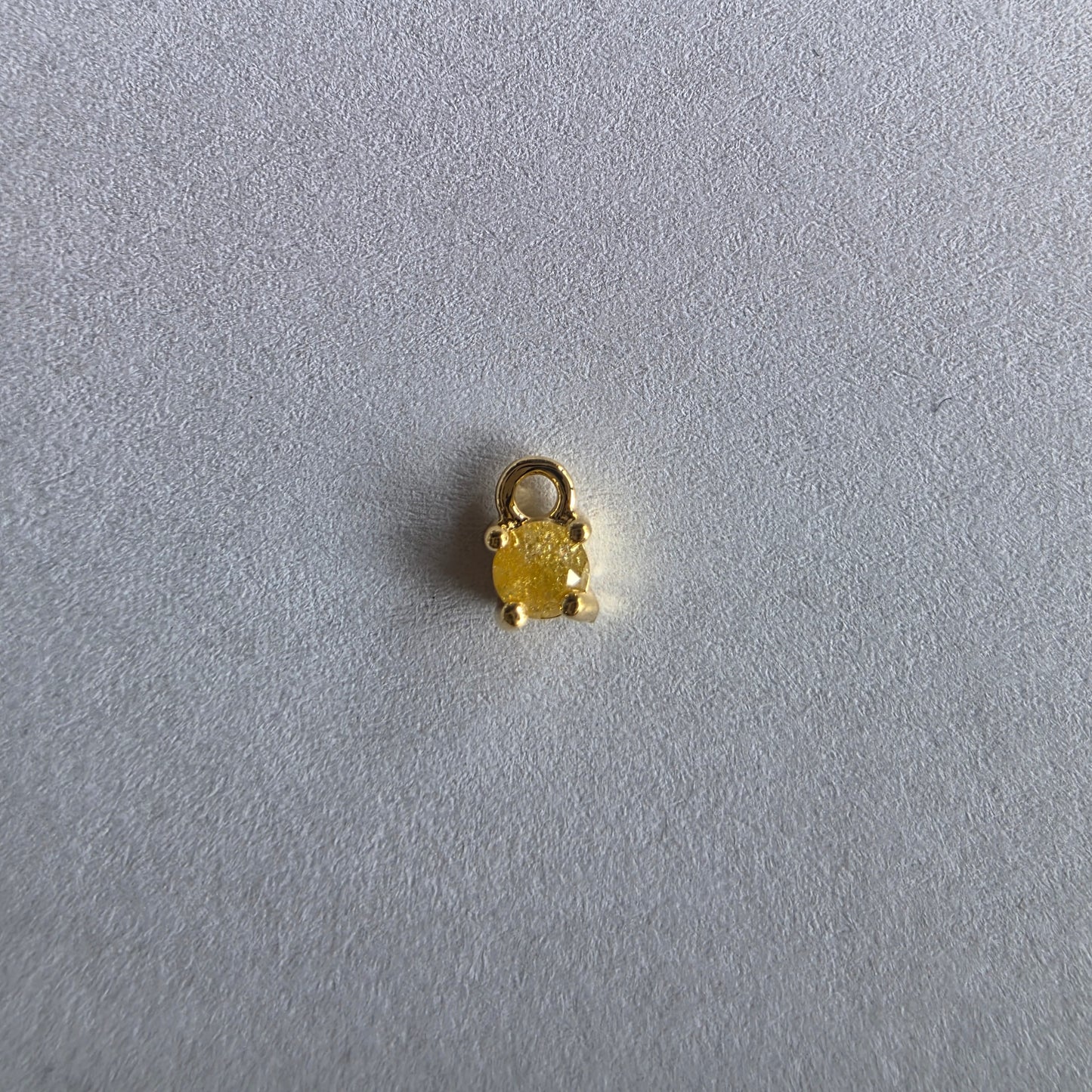met 18K goud vergulde mini bedeltjes met zirconia in verschillende kleuren