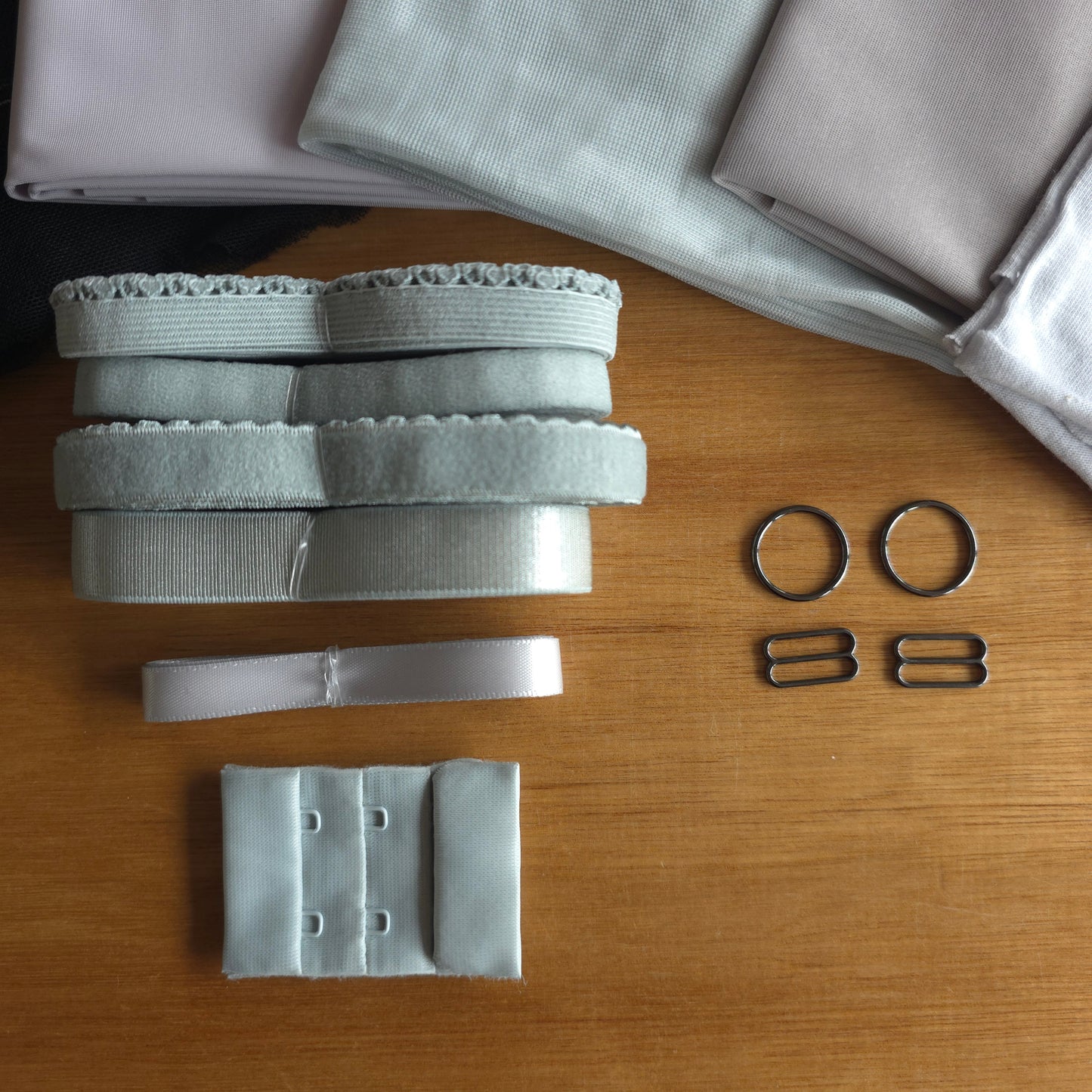 Lingerie kit "50 Shades Of Gray?"