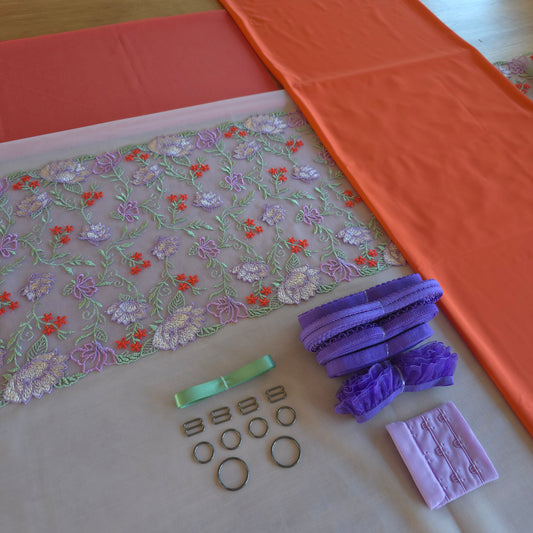 Lingerie kit "Blooming Garden"