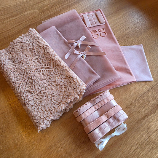 Lingerie kit voor het Rani bh patroon: "Faded Rose"