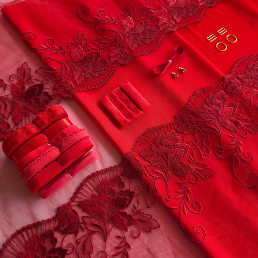 Lingerie kit voor het Rani bh patroon: "Red roses"